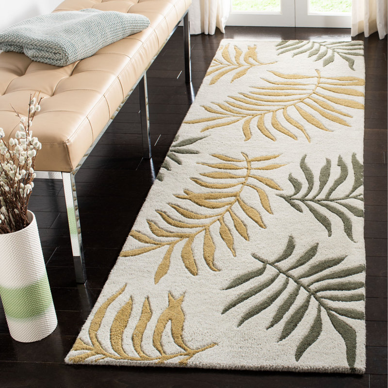 Luckey Hand Tufted Wool And Viscose Floral Rug, Runner 2'6" x 8'