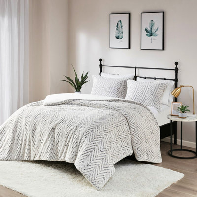 Ultra Comforter For King/ King - Faux Fur With , Down Alternative, Machine Washable, Bedding Pattern, Easy To Wash,