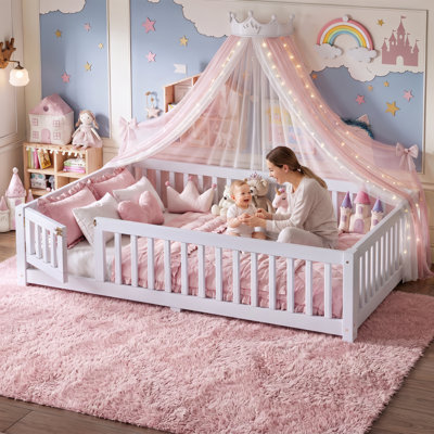 Lit double sur pied Montessori avec garde-corps de sécurité et porte ouverte pour enfants, blanc