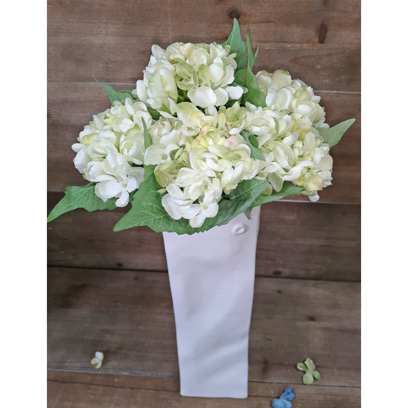 Arrangement floral hortensia, Blanc