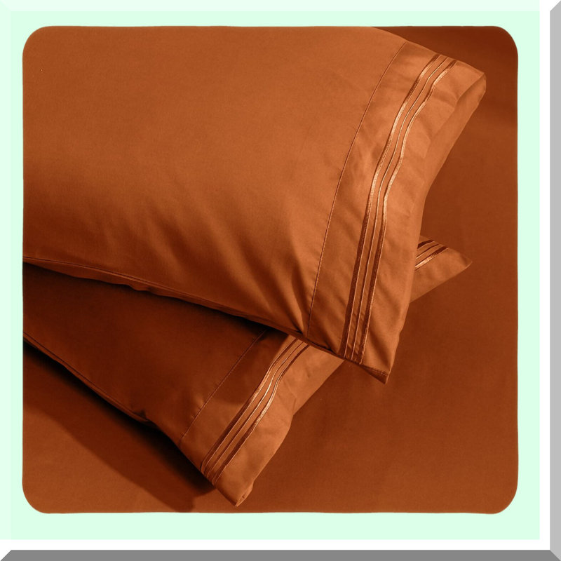 UltraSoft Rust Queen Pillowcase Set - 1800 Thread Count Microfiber Pillow Cases, Wrinkle Resistant Covers with Envelope Closure - Set of 4, 20" x 30"