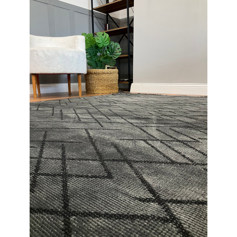 Aundrey Solid Colour Chenille Area Rug, Rectangle 25' x 6'8"