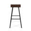 Tabouret de bar JUT avec surfaces non poreuses, pieds fuselés et siège en bois d'acacia durable pour les bars modernes