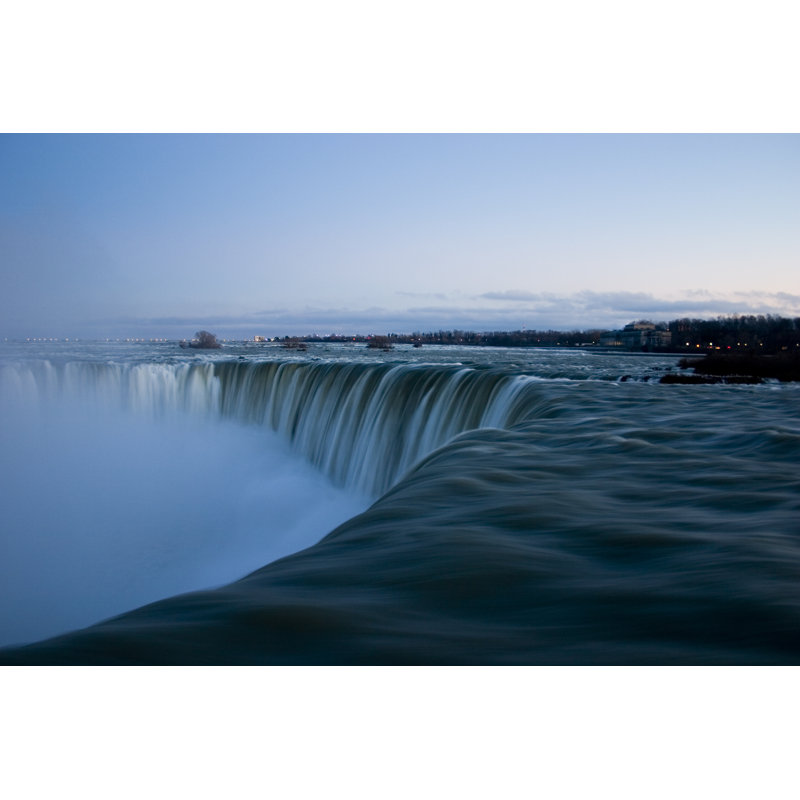 Chutes du Niagara - Photographie sur toile tendue, H 8 po x l 12 po