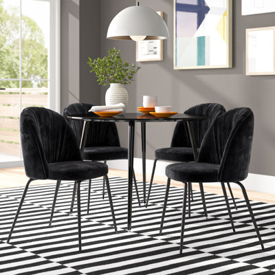 Garretson 4 - Person Dining Set