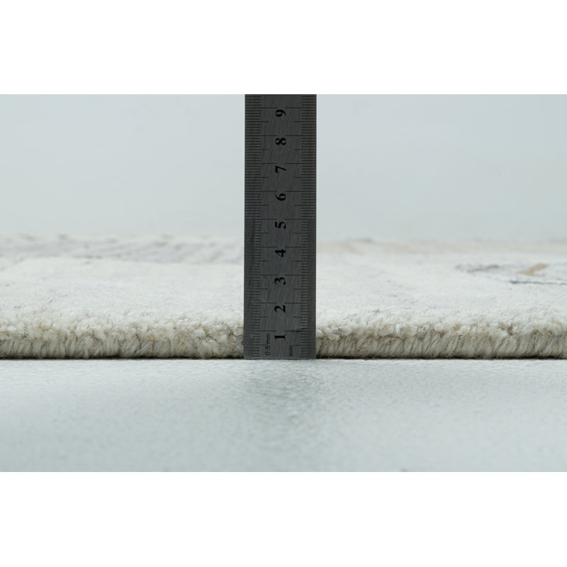 Handmade Klement Wool Rug in Beige/Grey, Rectangle 120 x 180cm