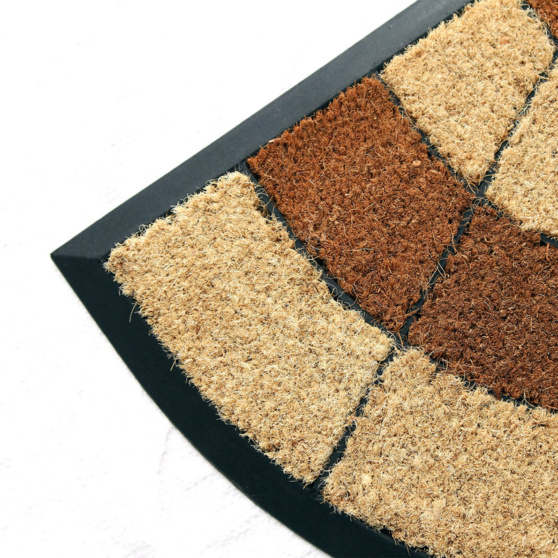 Carrion Non-Slip Geometric Indoor / Outdoor Doormat
