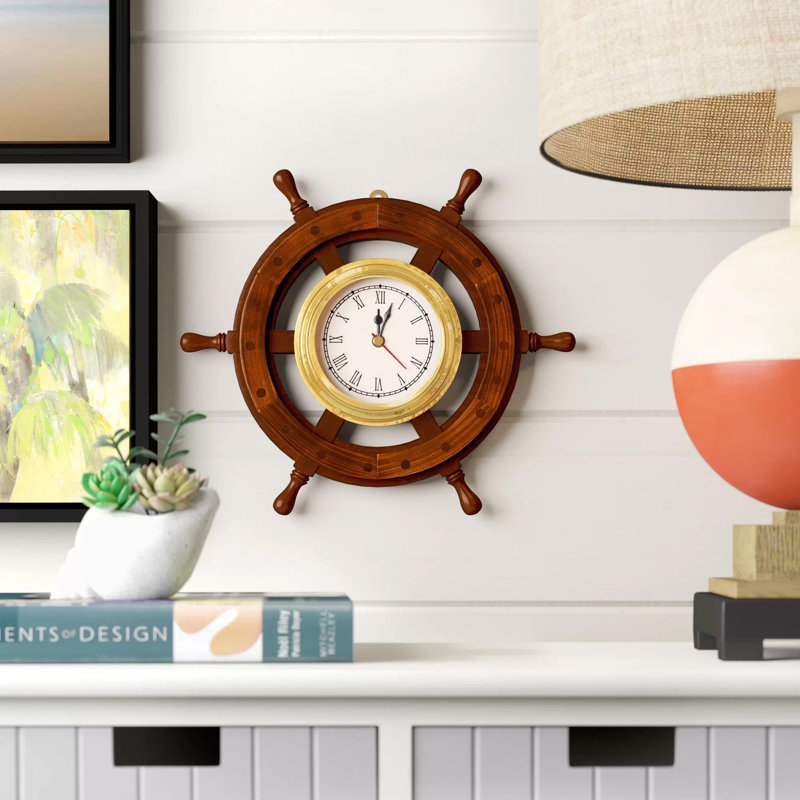 Horloge murale pirate, Laiton