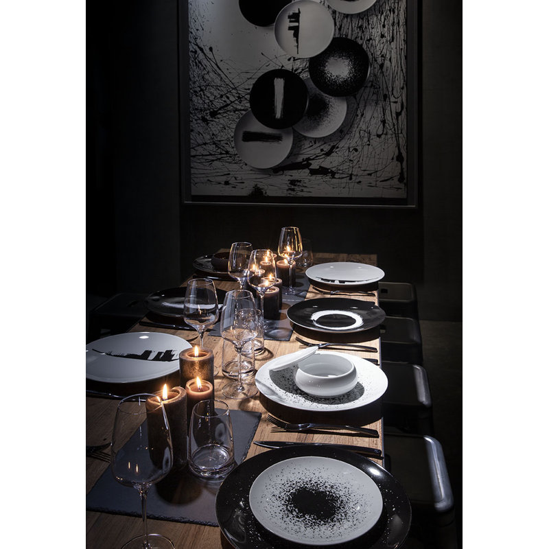 Arty Creation Porcelain Salad/Dessert Plate, Black