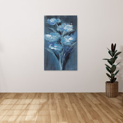 "Evening Off White Floral I" par Silvia Vassileva, reproduction sur toile