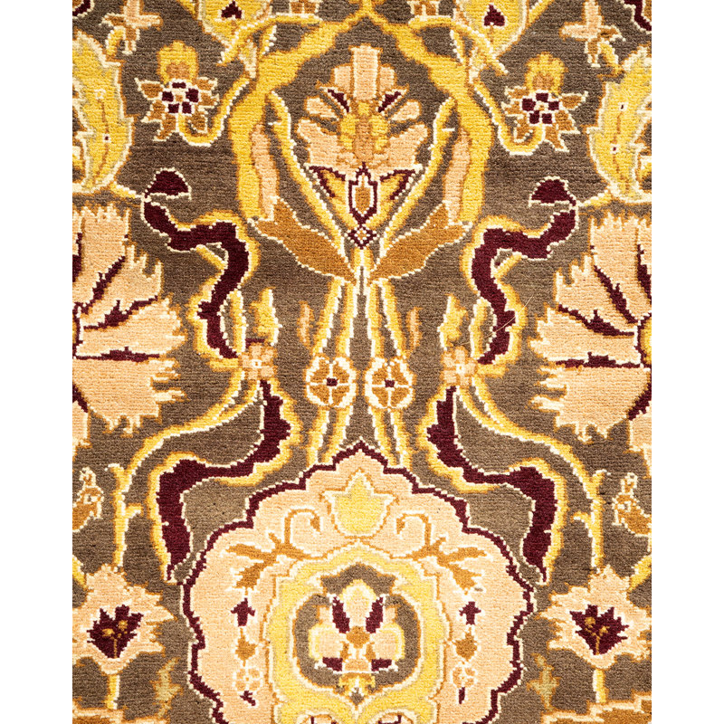 Classic One-of-a-Kind 4'2" X 6'1" Hand Knotted Area Rug