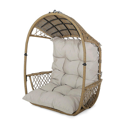 Chaise suspendue au Mali