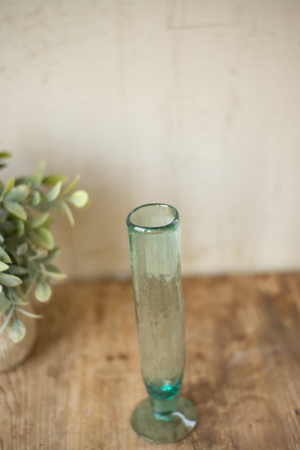 Tall Recycled Champagne Flute – Domaci