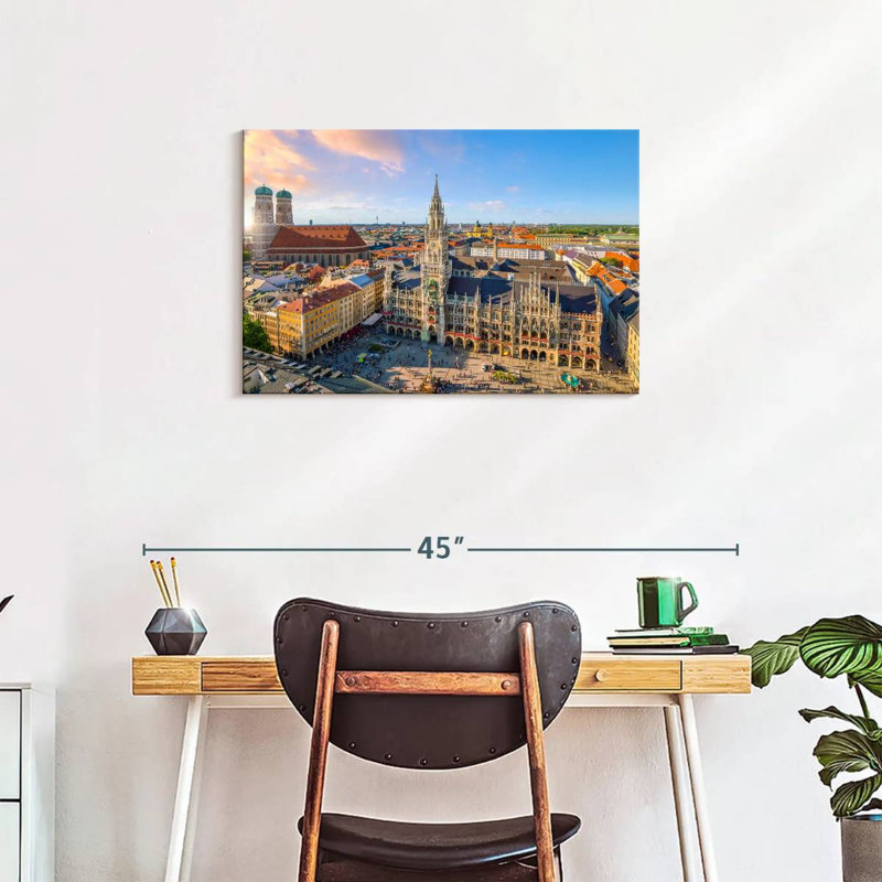 Nicci Munich Skyline