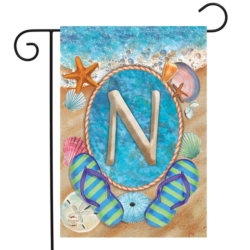 Drapeau d'été monogramme lettre N