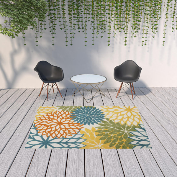 Lark Manor Armone Floral Indoor / Outdoor Rug & Reviews | Wayfair