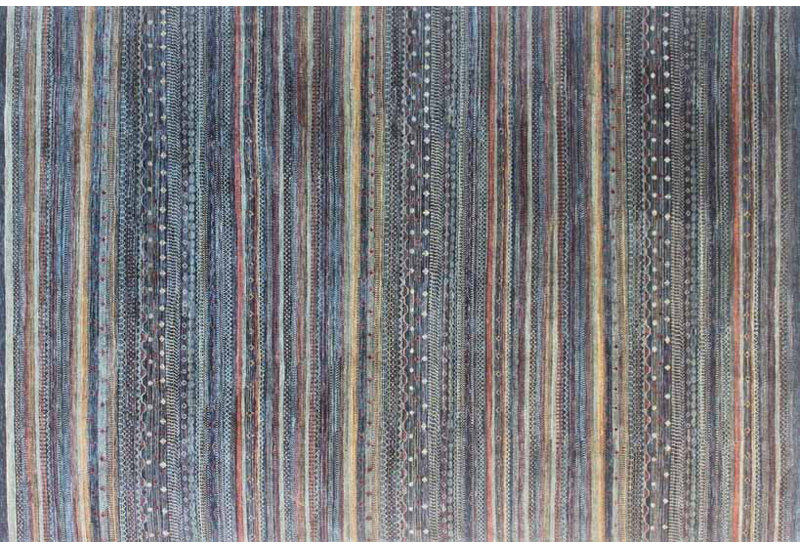 Tapis traditionnel en laine noué à la main
