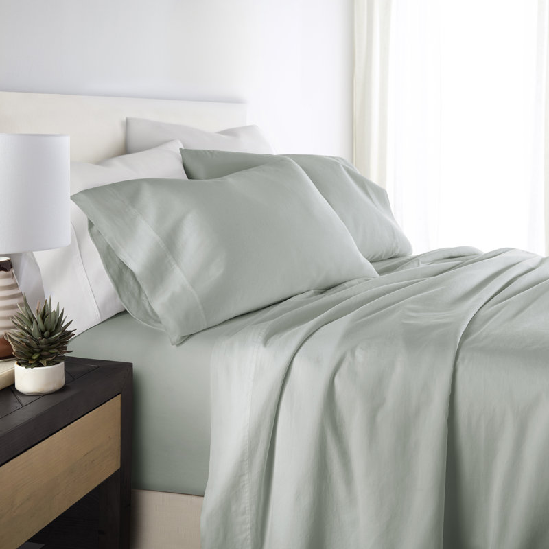 Sateen Long-Staple Cotton Deep Pocket Sheet Set, Green Mist, Split King Sheet Set with 2 Pillowcases