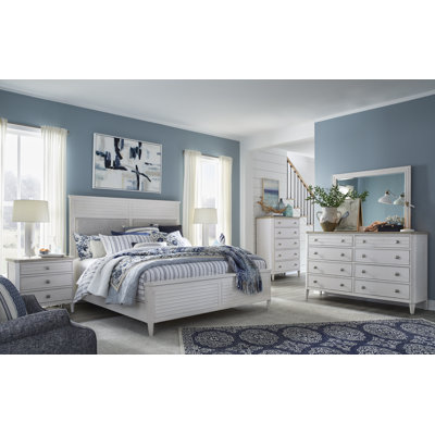 Très grand lit tapissier Giordano avec tables de chevet et commode avec miroir