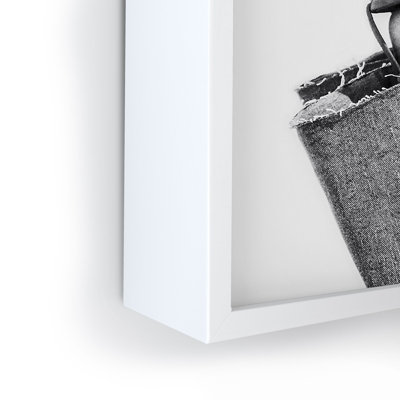 «Dagmar Pels Disco Heels Trend BW», reproduction d'art encadrée