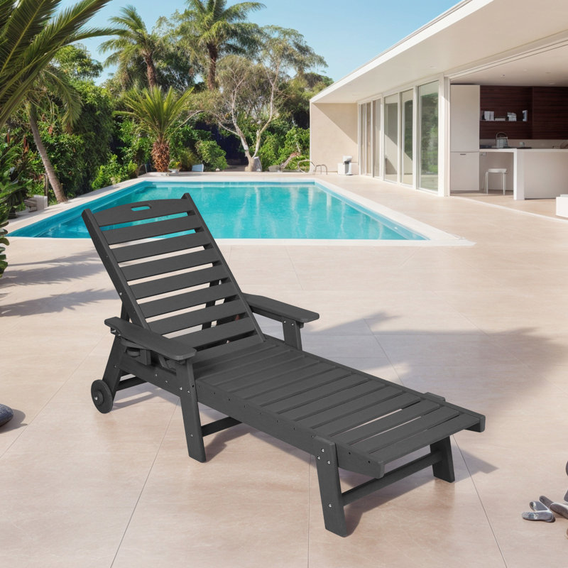 Chaise longue d'extérieur avec roulettes, Gris