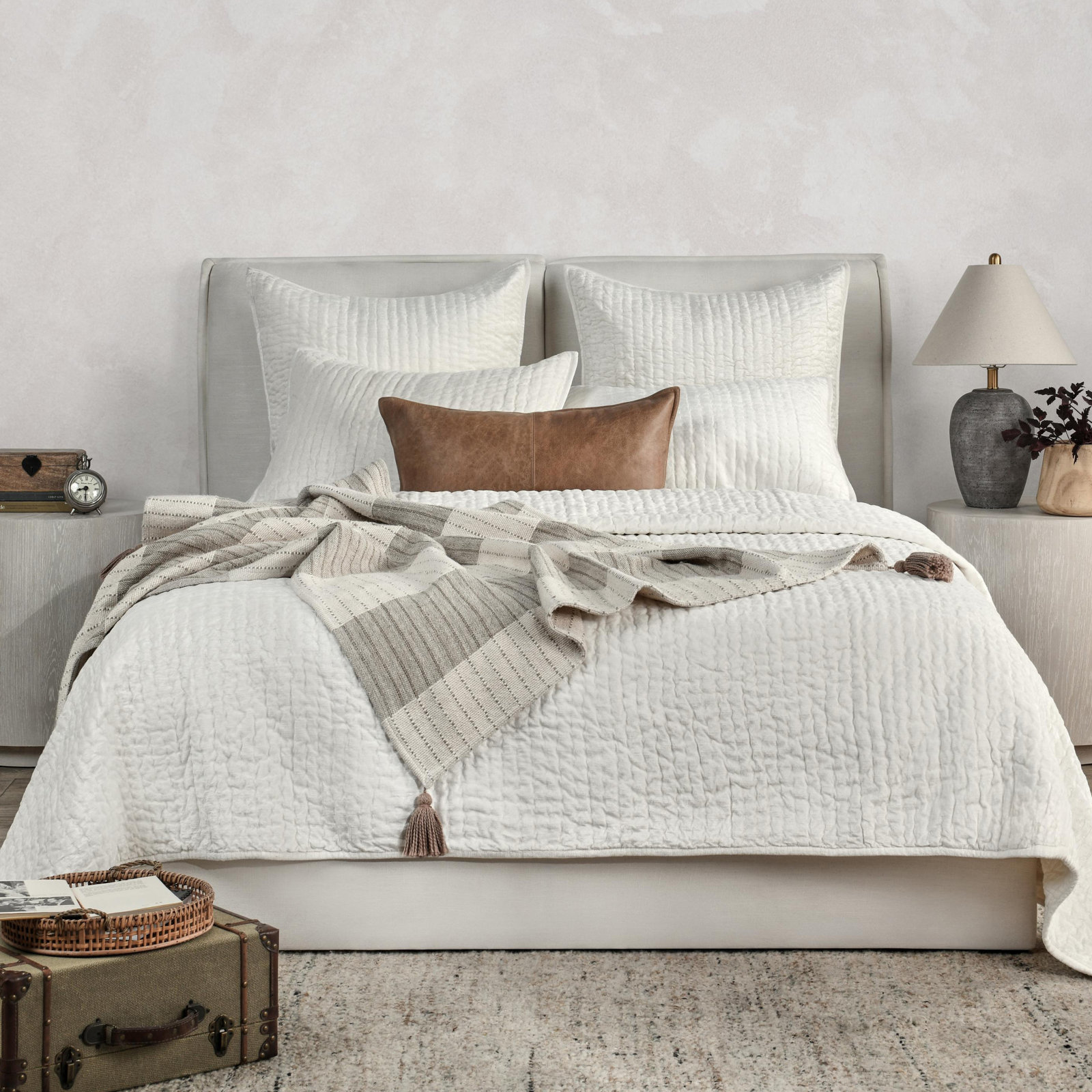 Tasmin Velvet Quilt, King Quilt, Ivory