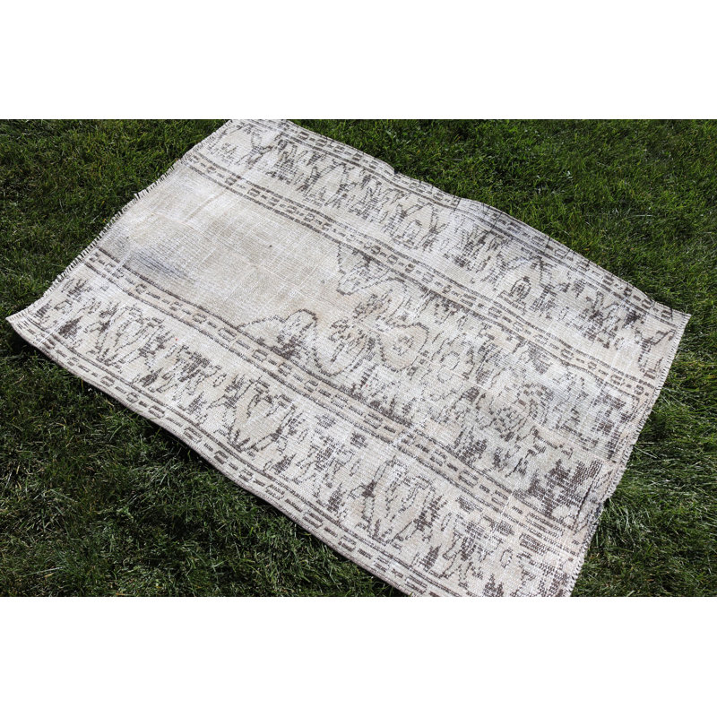 Tapis turc vintage en laine avec motif patchwork beige Anatolian