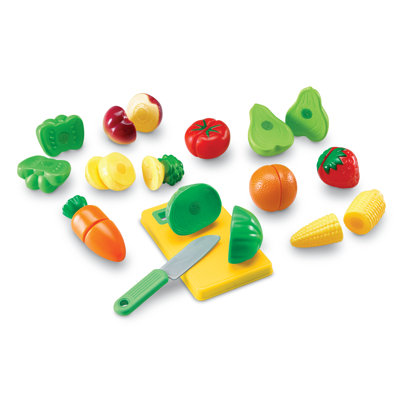 23 Piece Pretend and Play Sliceable Fruits and Veggies Set