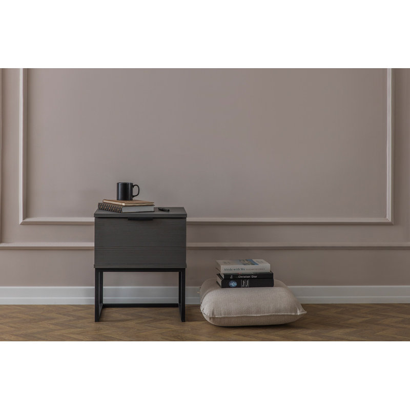 Table de nuit, Gris