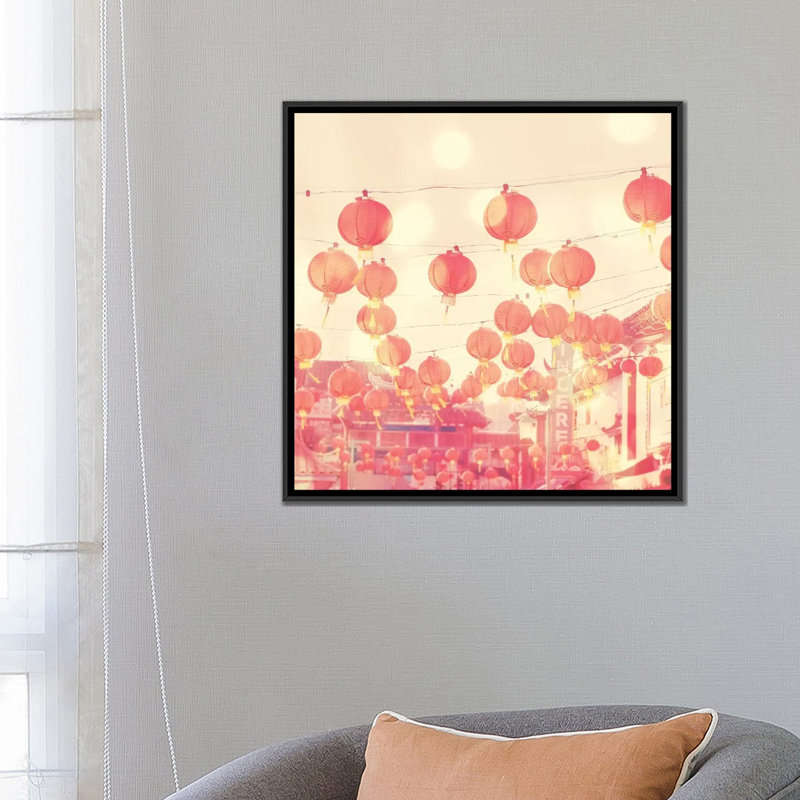 « chinatown », impression sur toile, H 18 po x l 18 po x P 1,5 po, Toile encadrée noire, Pas de tapis