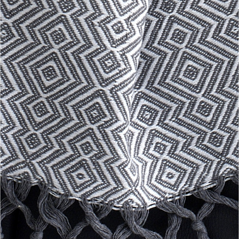 Schwindt Snugglie Throw, Light Grey