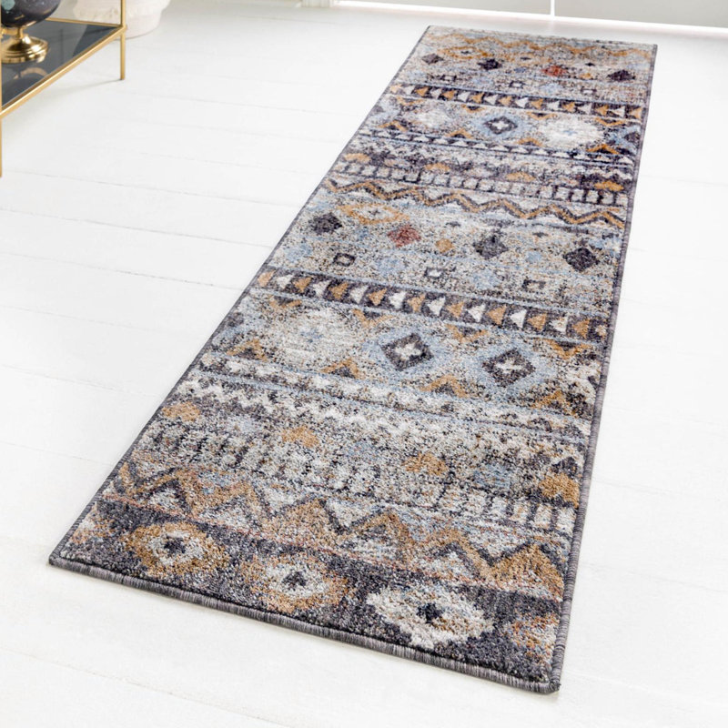 Perlita Geometric Indoor Rug, Runner 2' x 8'