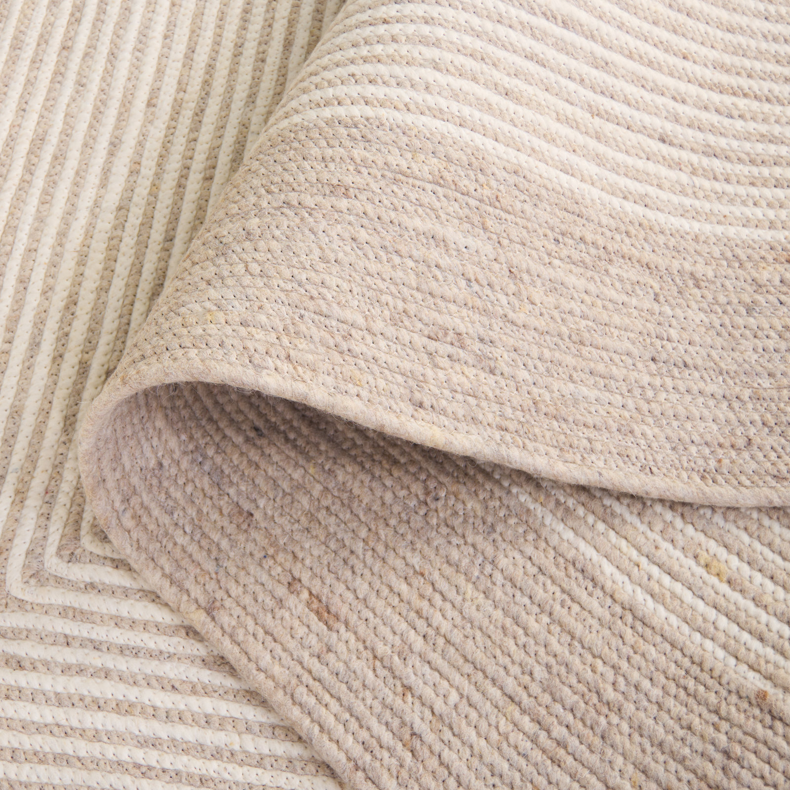 Aria Beige Ivory Hand-Woven Geometric Wool Rug, Round 3'