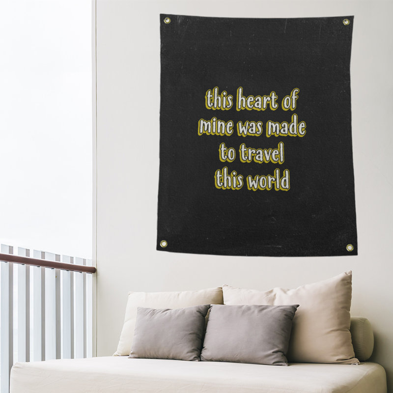 Tapisserie tableau noir en polyester de voyage love quot, H 59 pi x l 50 po, Jaune