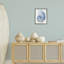 Giclée bleue encadrée Nautilus, design par Susan Arnot-995288791-995288790