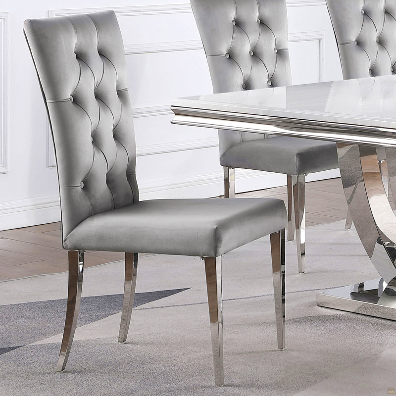 Ensemble de 2 chaises d'appoint à dossier capitonné Allessandra Grey
