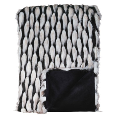 SAMPLE-Brooklyn by Barclay Buteras Jadis Onyx Throw