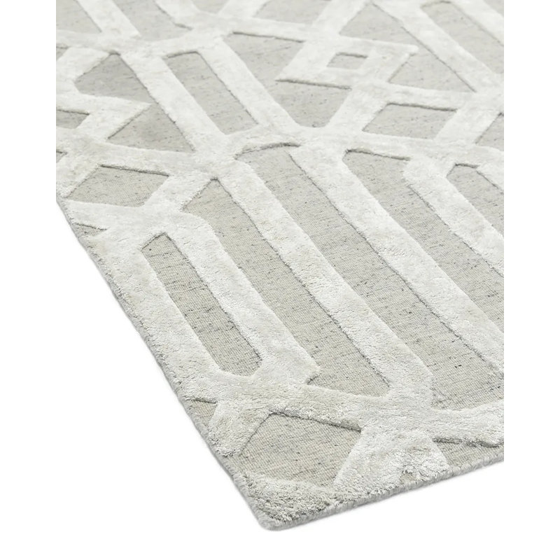Rae Geometric Area Rug in Smoke, Rectangle 5' x 8'