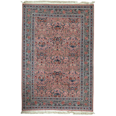 Wool Oriental Area Rug in Green