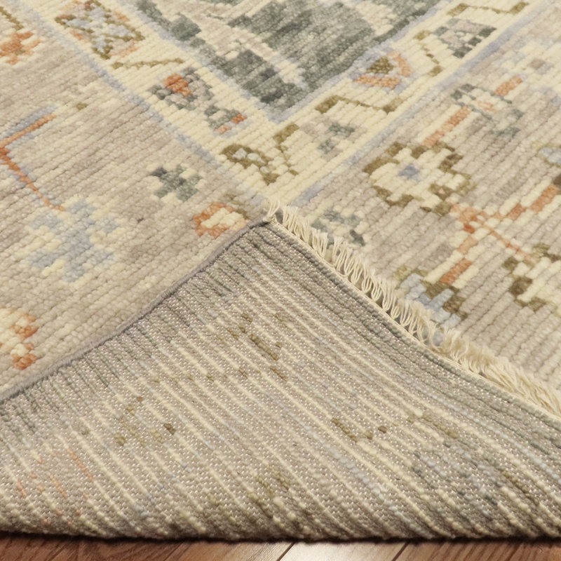 Cascade Hand Knotted Wool Area Rug in Gray, Rectangle 8' x 10'