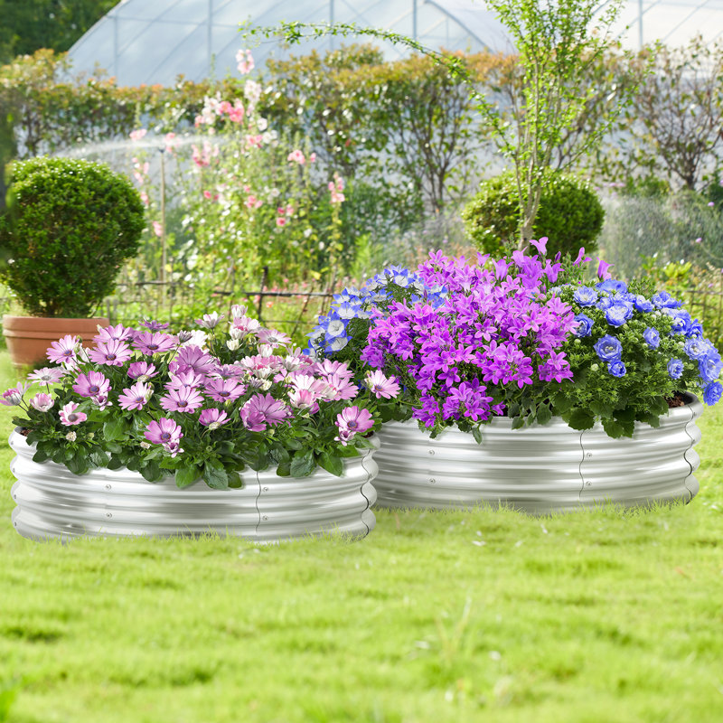 Ronecia Barrel Planter