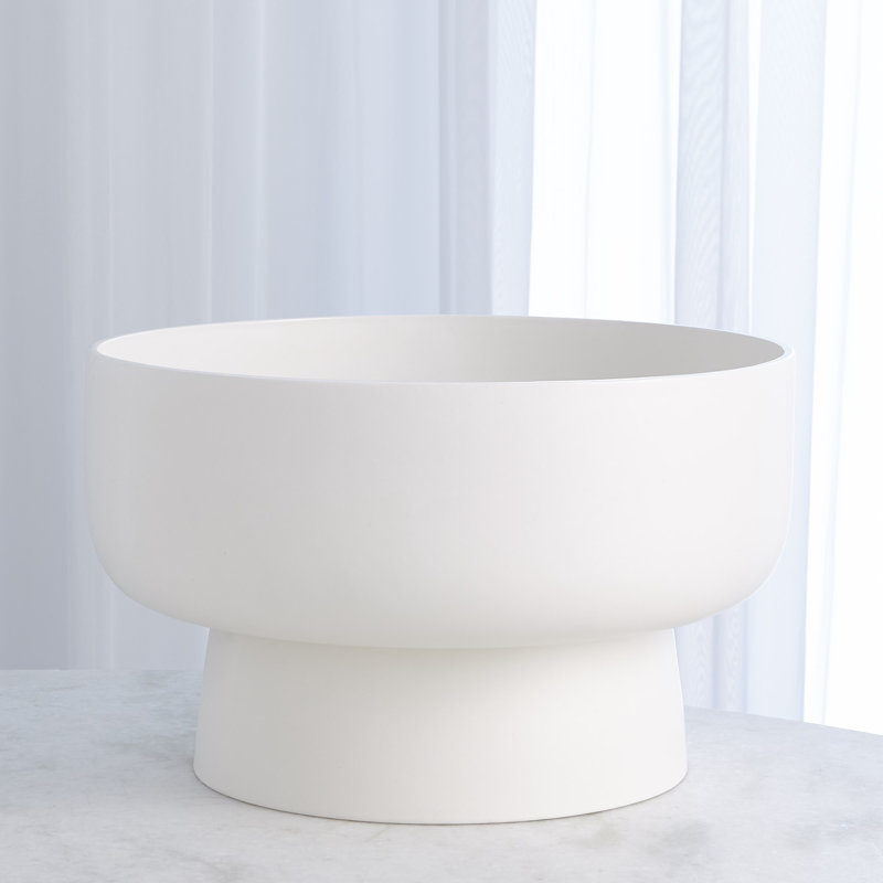 Encircle Tazza, Chalk, 9.75" H x 15.75" W x 15.75" D