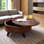 Table basse ronde avec plateau de rangement dissimulé amovible, tables basses rondes modernes de luxe à tambour, table centrale circulaire plaquée en bois massif avec piédestal robuste pour le salon