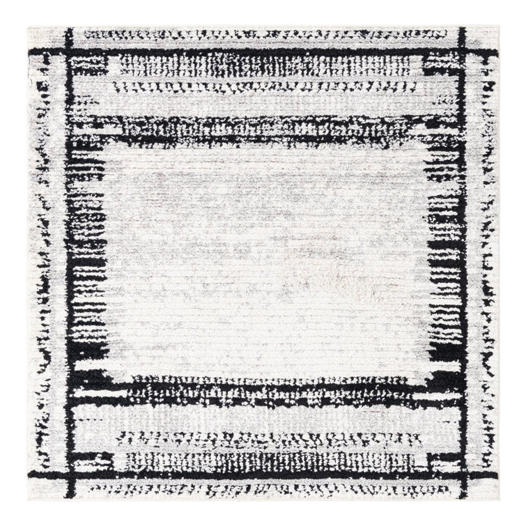 Ethelyn Indoor Rug