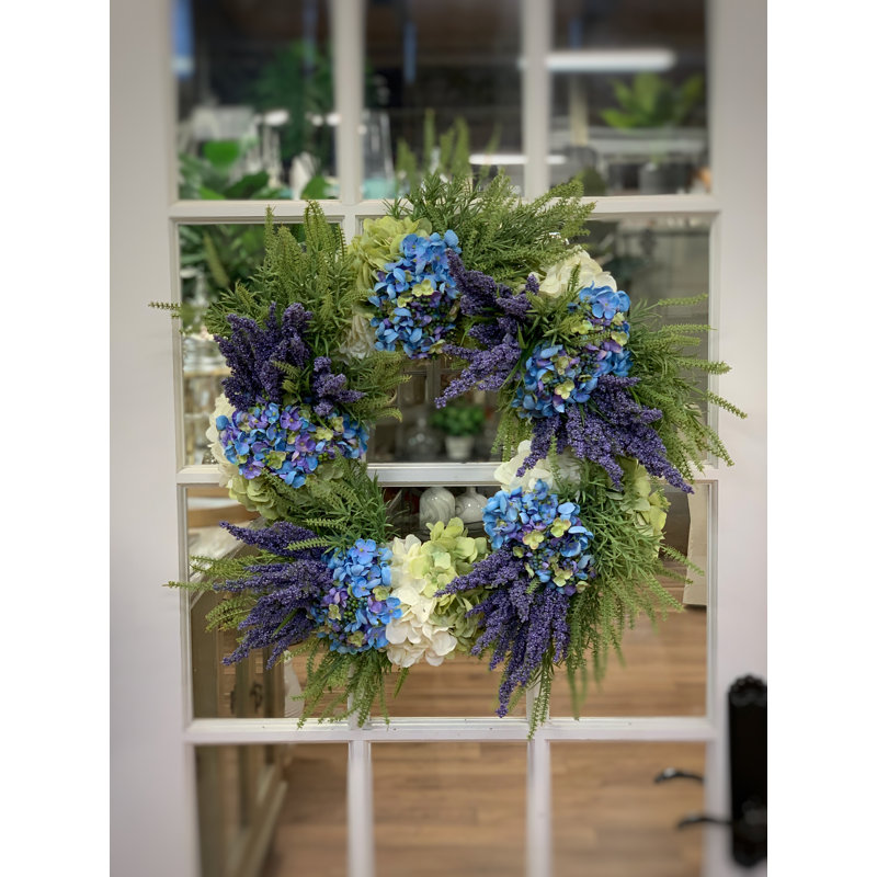 26" Lavender Hydrangea And Heather Wreath