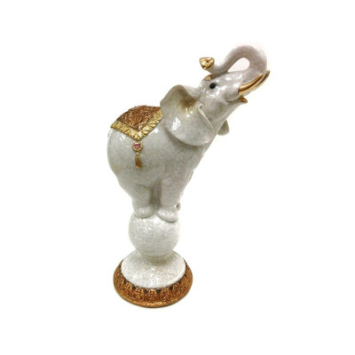Bridwell Animals Figurines & Sculptures
