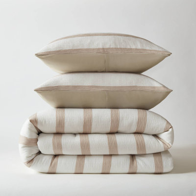 Luxurious King/cal King Polyester Bedding Sets, Yarn-dyed Stripes, Modern Elegance For All-season Comfort