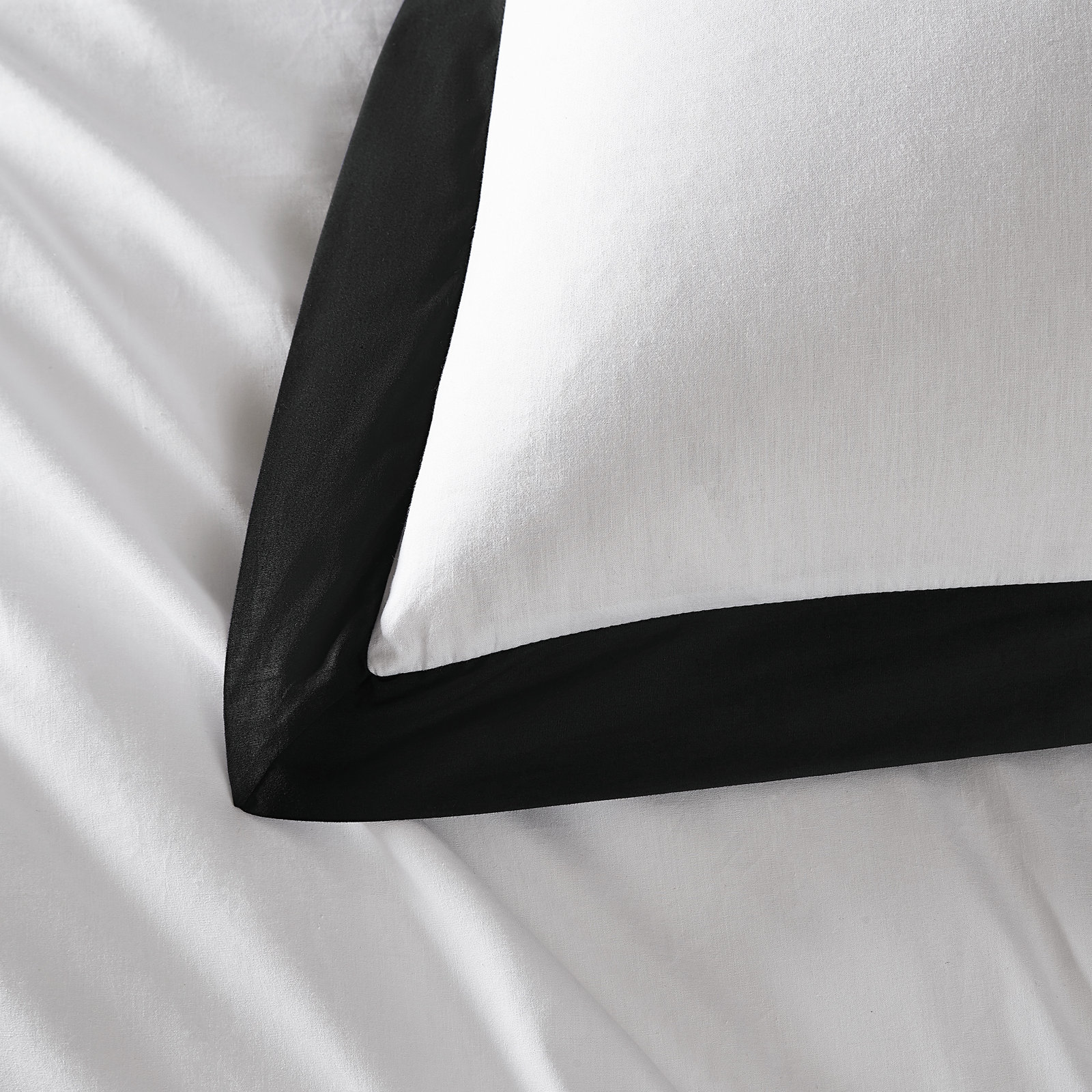 Cotton Duvet Cover Set, White/Black, Queen