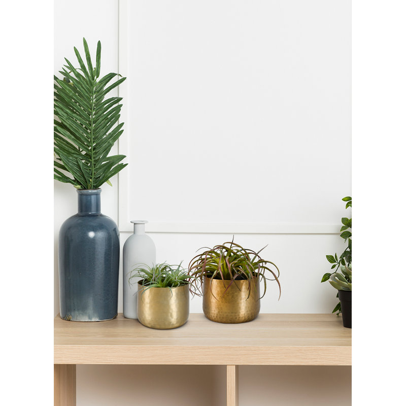 Rabindra Metal Pot Planter