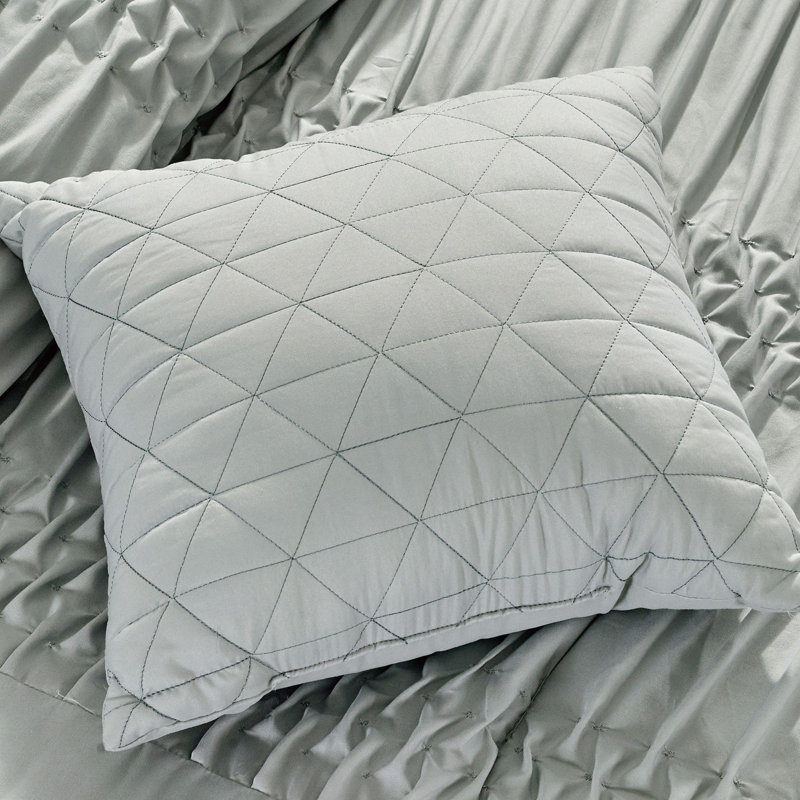 Channel Comforter, Queen Comforter